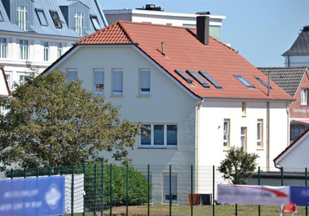 Haus Kleeblatt Apartment Borkum Exterior photo